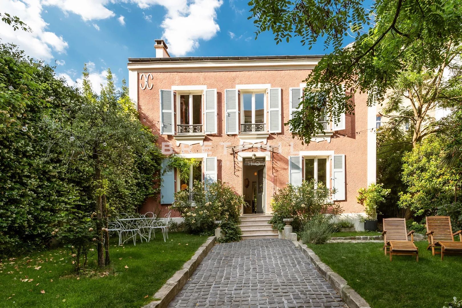 Bagnolet - 265m² - 7p. - 4ch.