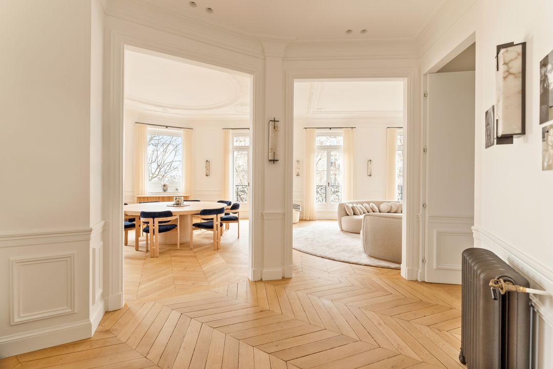 Paris - 7